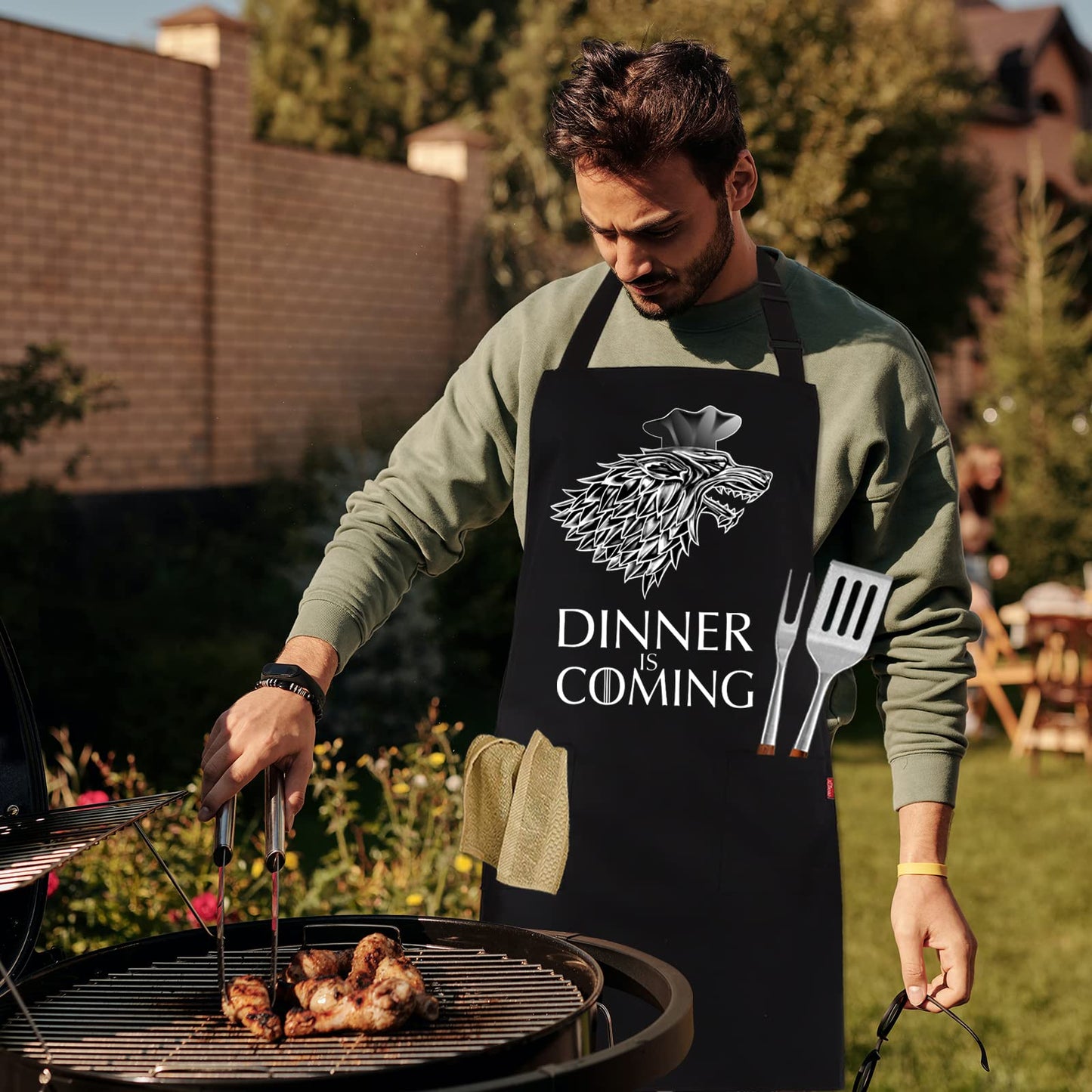 Funny Grilling Aprons for Men - BBQ Cooking Apron with 2 Pockets, Adjustable Neck Strap and 40" Long Ties - That's What I Do I Grill and I Know Things